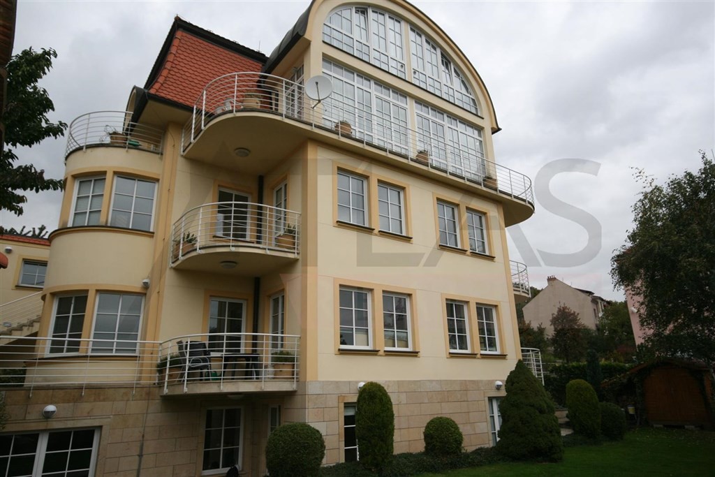Exterior of Building - For Rent: Luxury fully furnished 2BD apartment in Prague 5 - Jinonice, close to the German School Prague