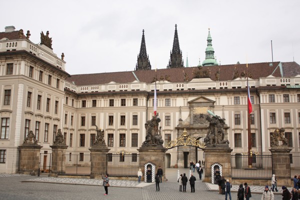 Prag Immobilien, s.r.o. , Praha IČO 27158403