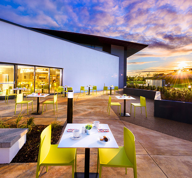 DUBLIN_ARCHITECTURE-CAFE-EXTERIOR_06C9894-41002dbd